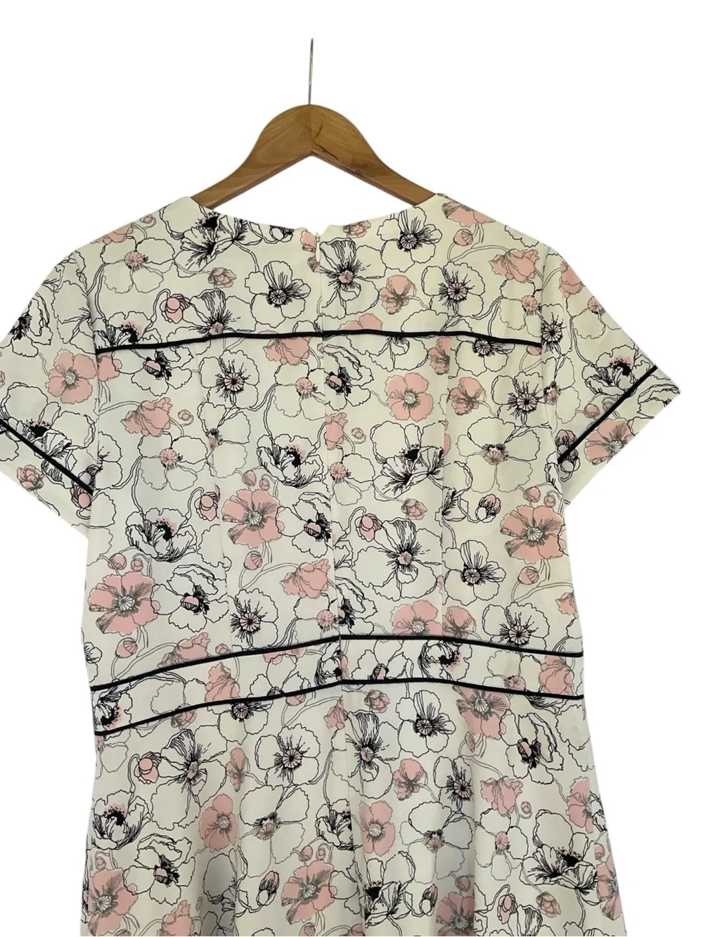 dress background